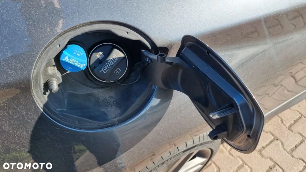 BMW Seria 1 118d M Sport Shadow - 25