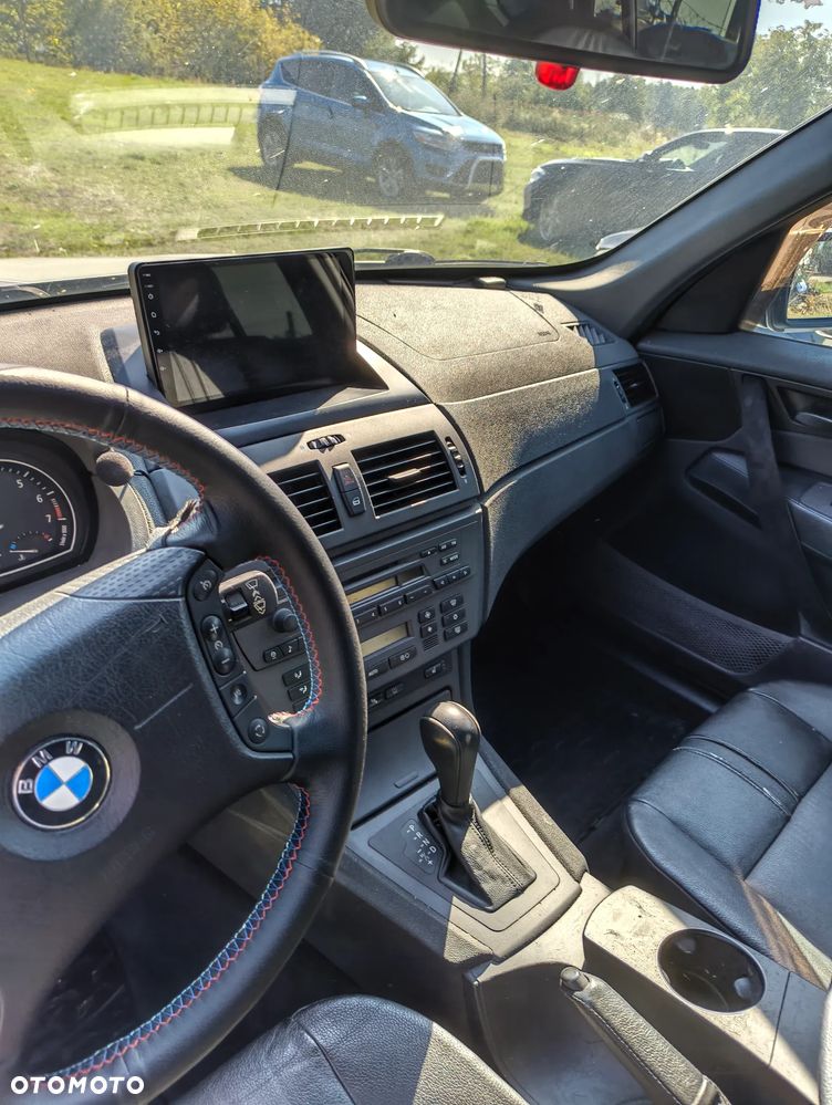 BMW X3 3.0i - 8