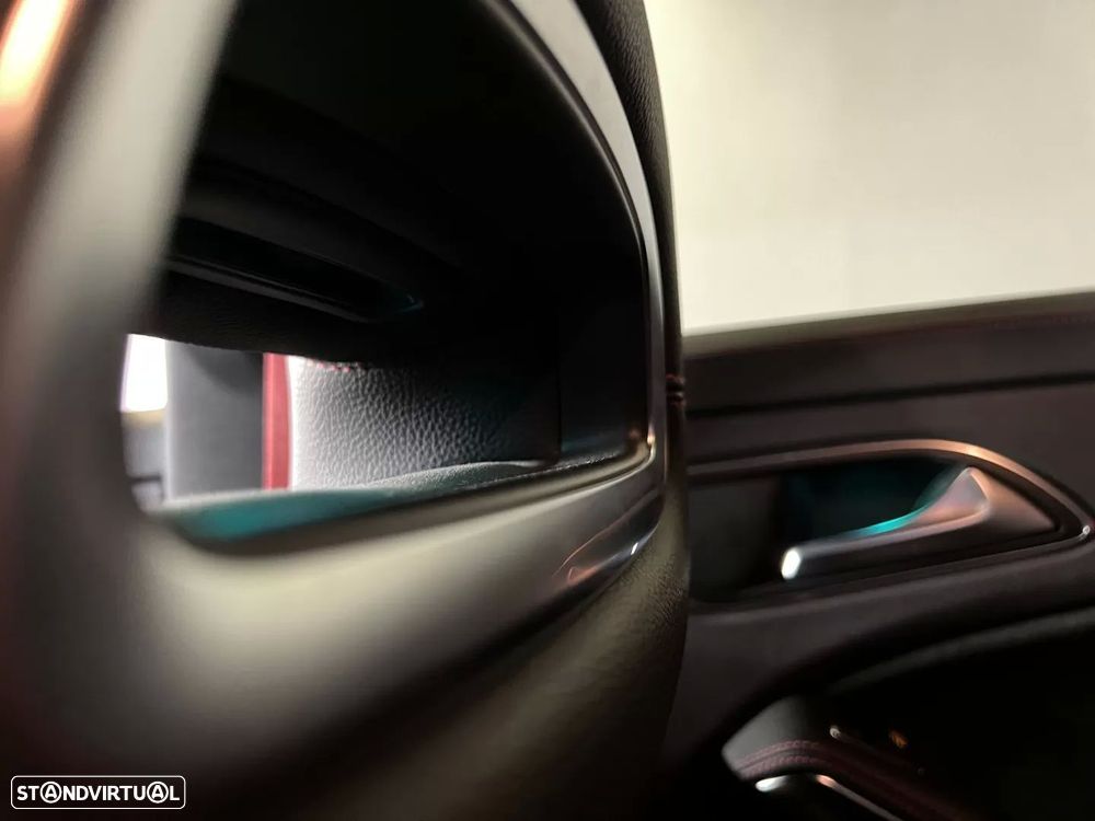 Mercedes-Benz CLA 45 AMG 4Matic Speedshift 7G-DCT Night Edition - 48