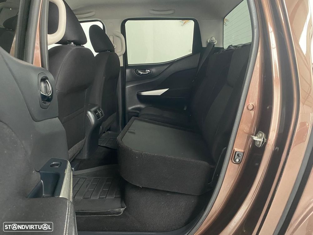 Nissan Navara 2.3 dCi CD 4WD N-Connecta - 11