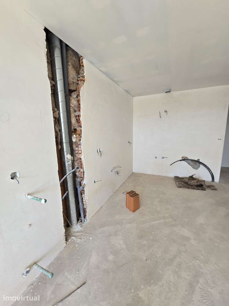 Apartamento T2 novo: suíte, 2 varandas e lugar de  garagem - Barcelos - Grande imagem: 5/9