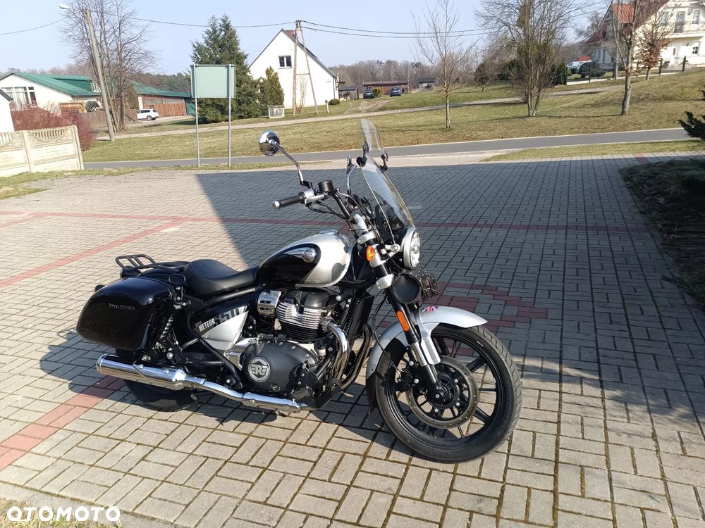 Royal Enfield Super Meteor - 5