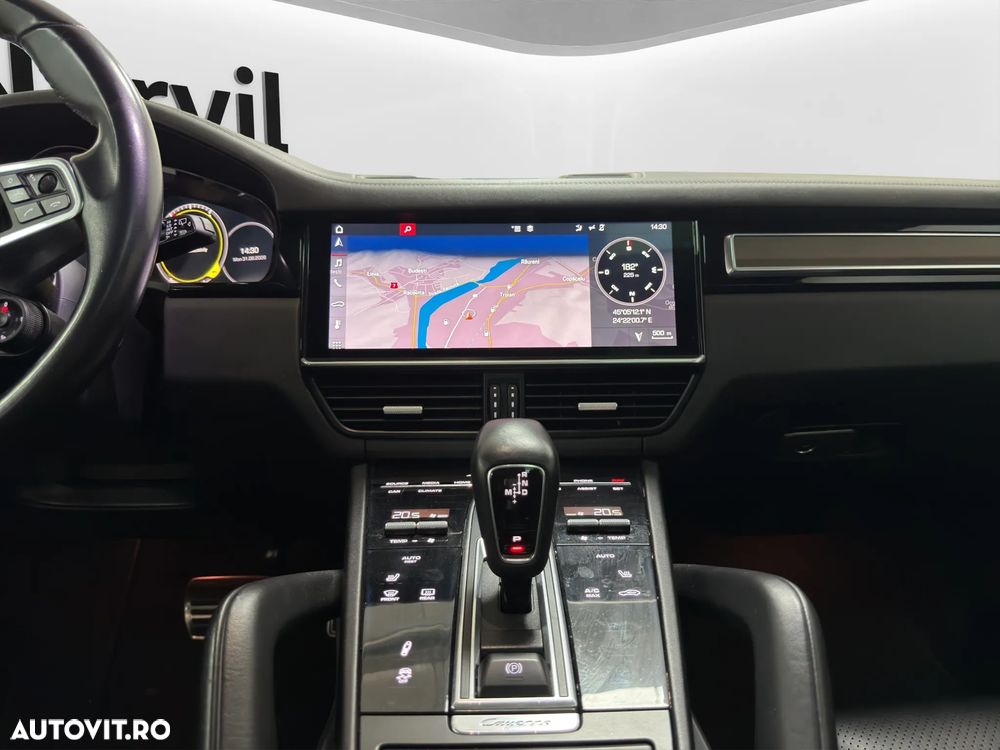 Porsche Cayenne S Tiptronic S Platinum Edition - 8