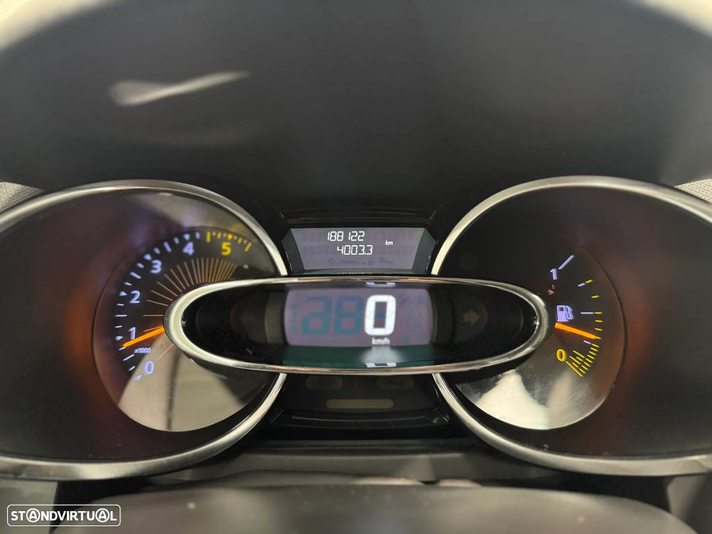 Renault Clio 1.5 dCi Confort 94g - 24