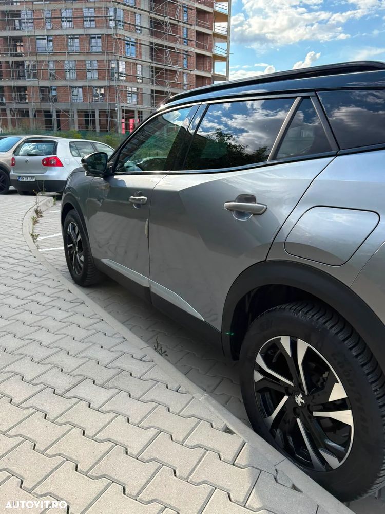 Peugeot 2008 1.2 PureTech EAT8 STT GT - 5