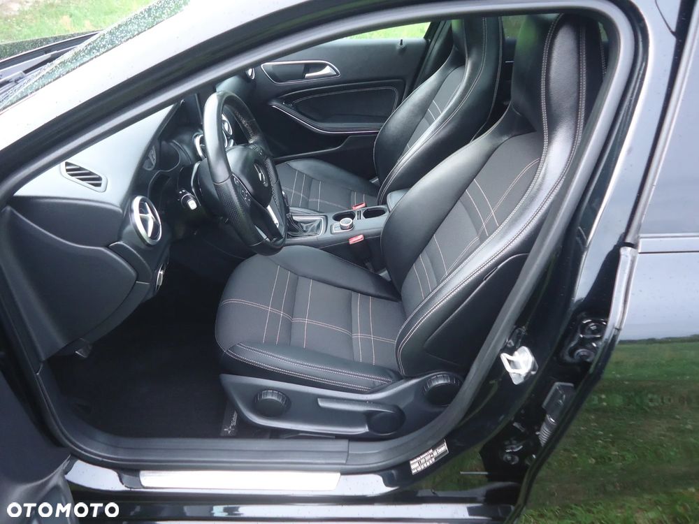 Mercedes-Benz Klasa A 200 AMG Line - 18