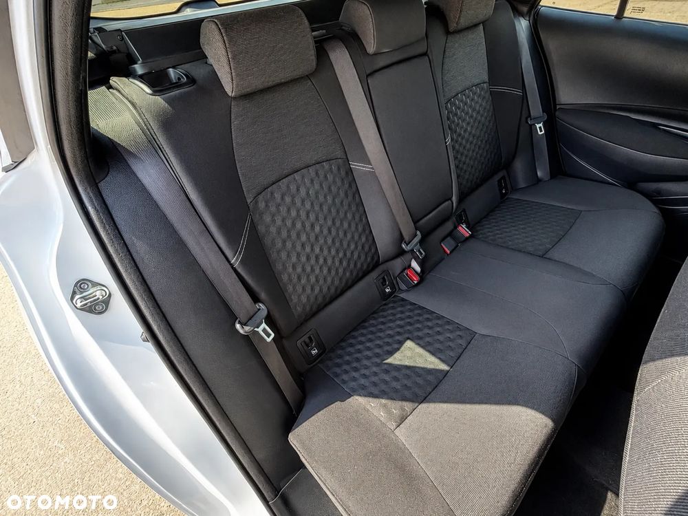 Toyota Corolla 1.8 Hybrid Comfort - 26