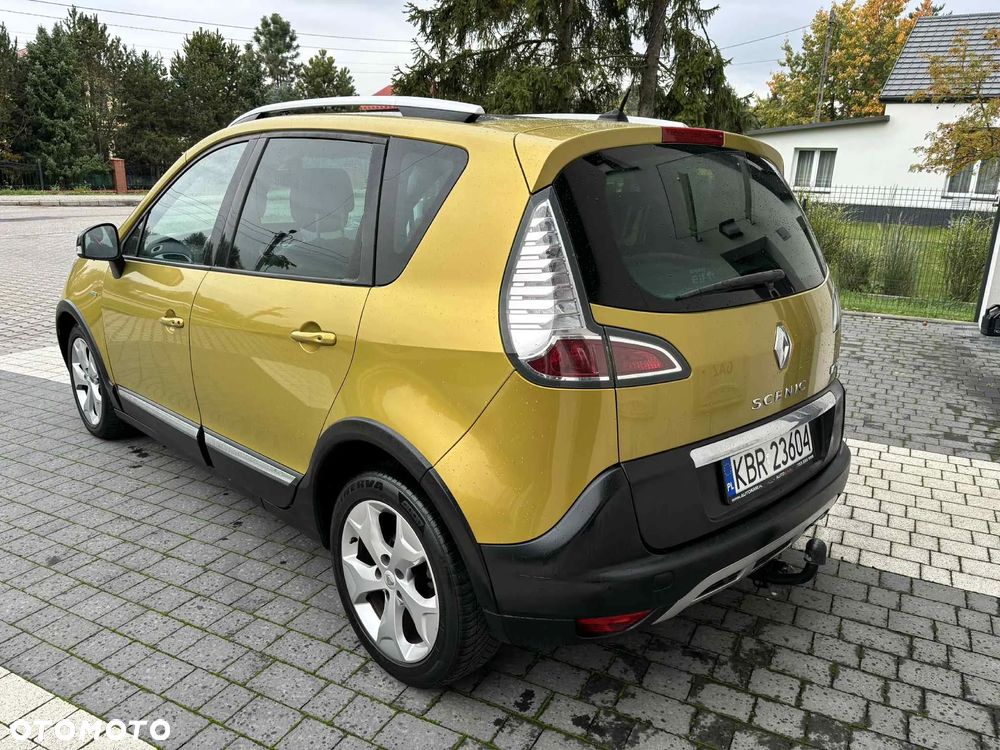 Renault Scenic Xmod 1.6 dCi Energy Bose Edition - 16