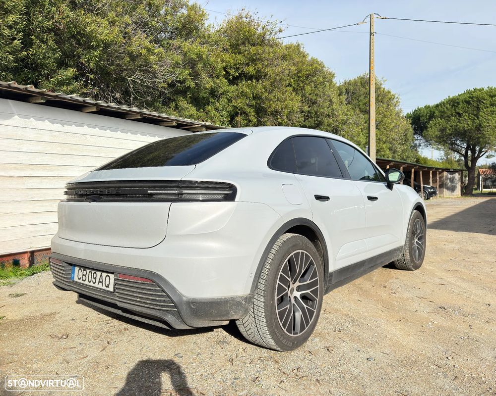 Porsche Macan Standard - 8