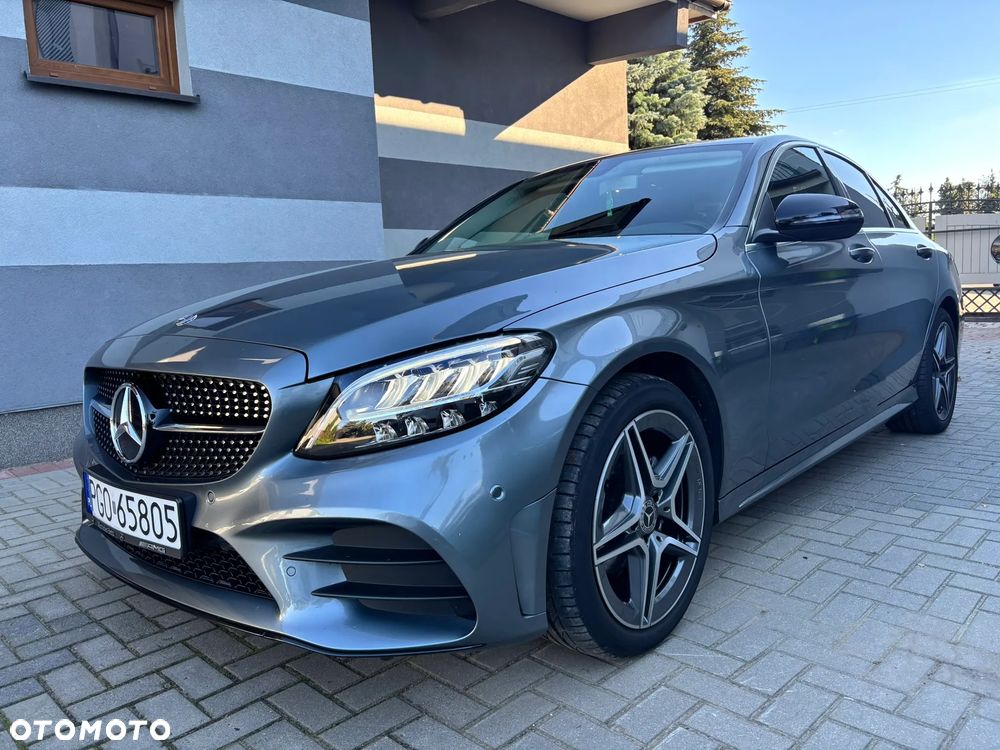 Mercedes-Benz C-Class 2020 photo 2