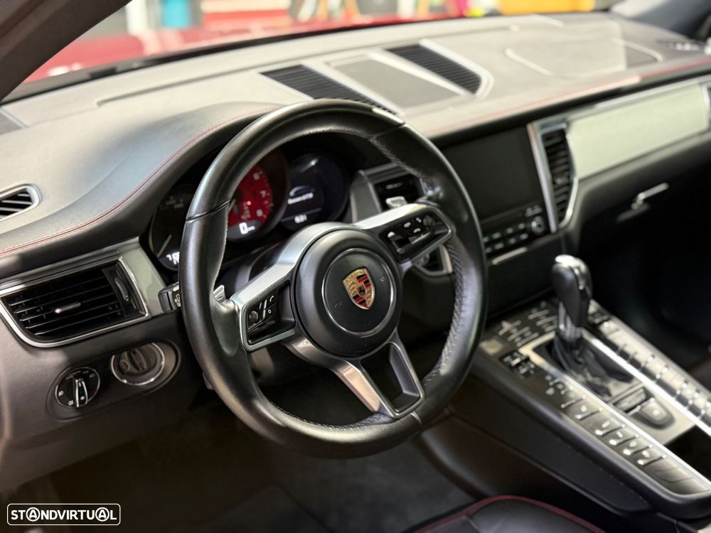Porsche Macan GTS PDK - 24