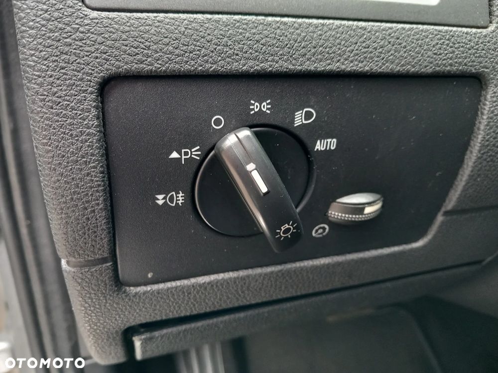 Ford Mondeo 2.0 Ghia Executive - 31