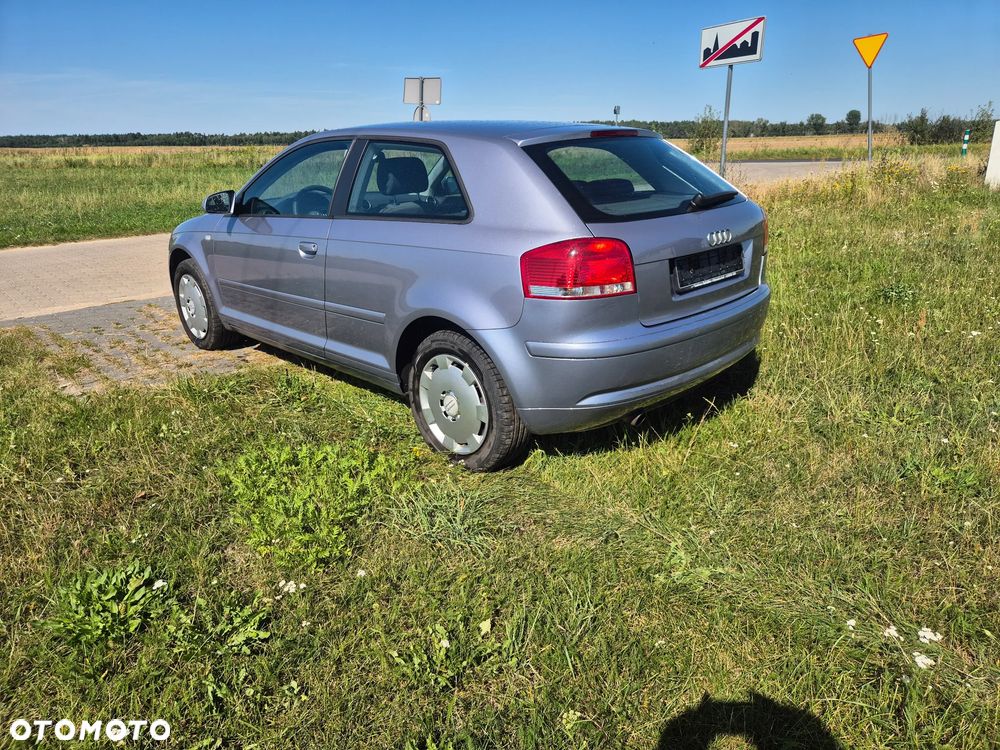 Audi A3 Sportback - 4