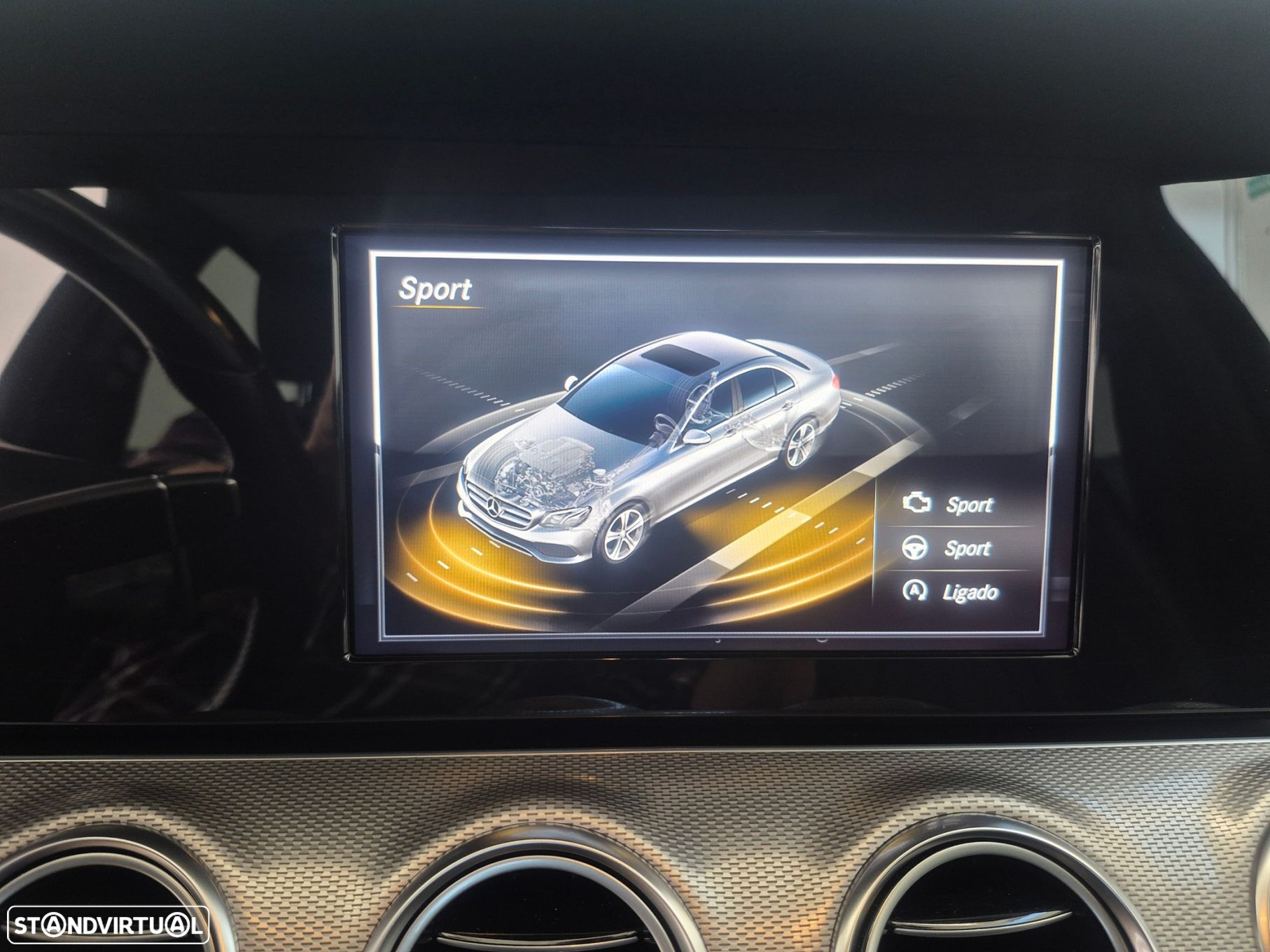 Mercedes-Benz E 220 d Exclusive Line - 20