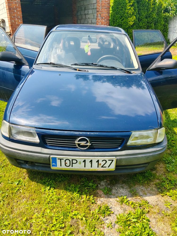 Opel Astra 1.4 Base - 13