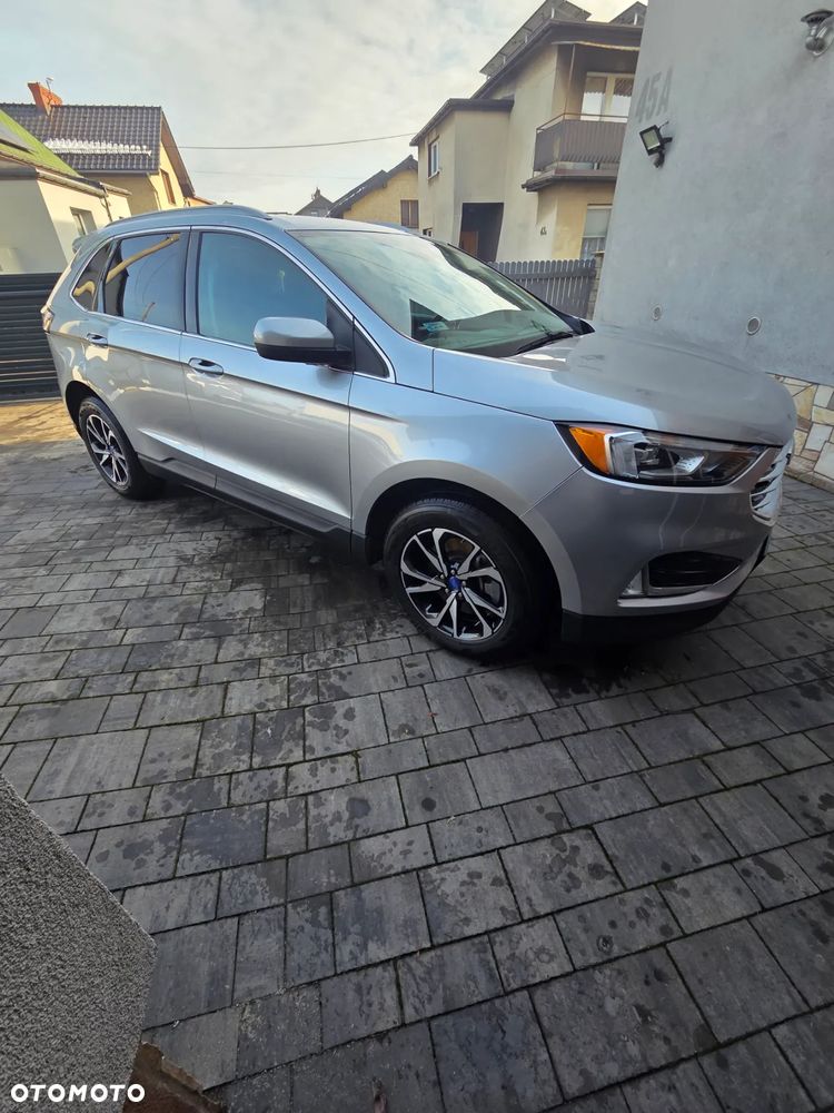Ford Edge - 3