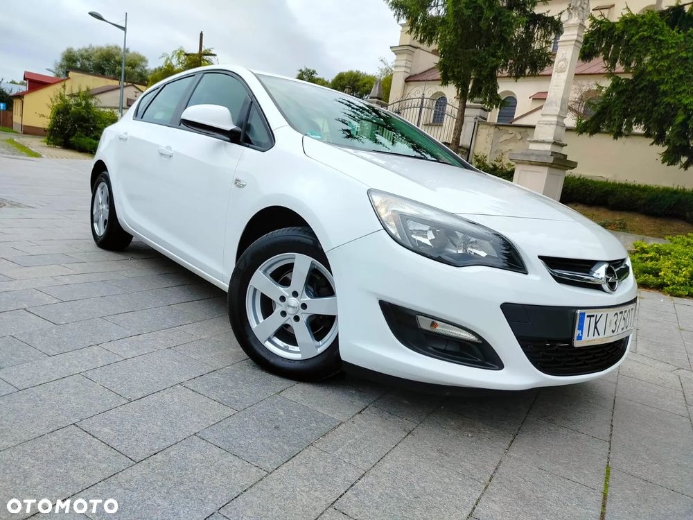 Opel Astra IV 1.6 Active - 1