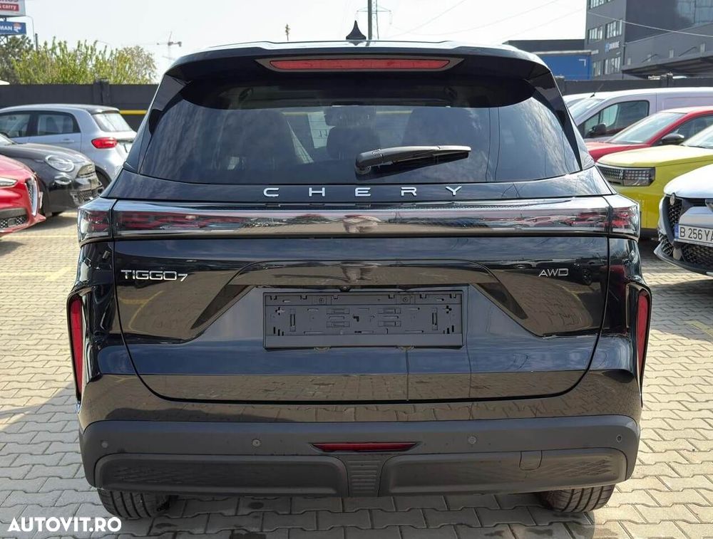 Chery Tiggo 7 1.6 TGDI AWD 7DCT Unique - 3