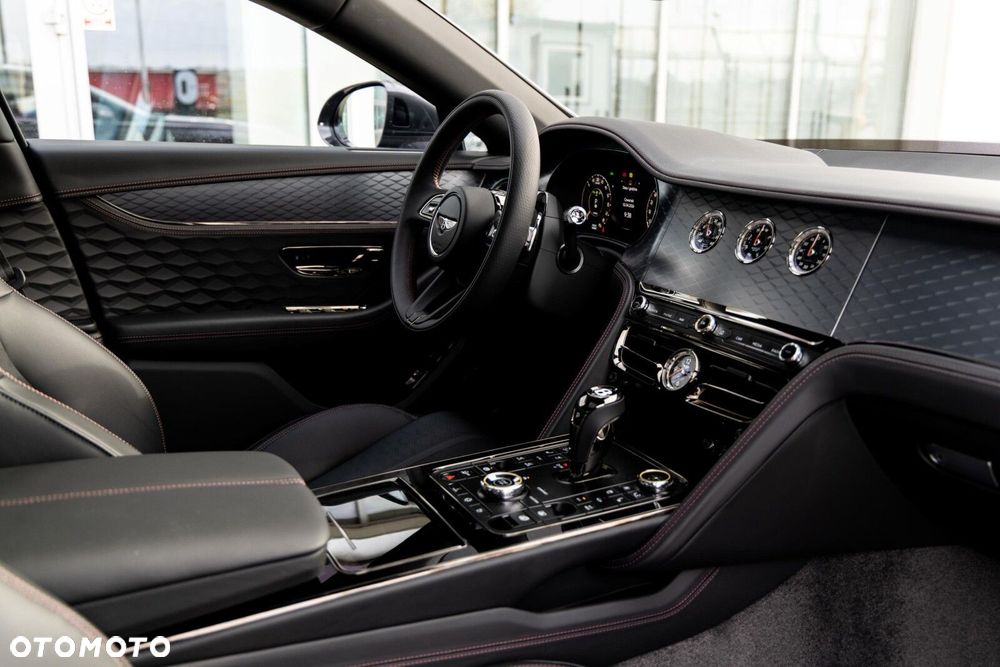 Bentley Flying Spur - 7