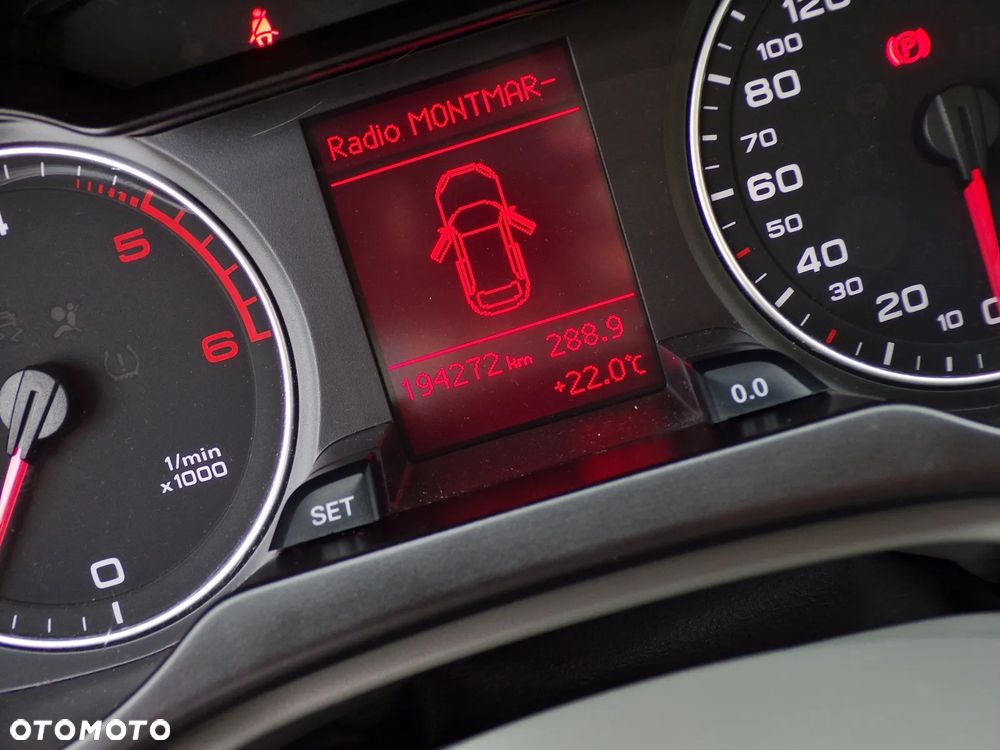 Audi A4 Avant 2.0 TDI DPF Ambiente - 18