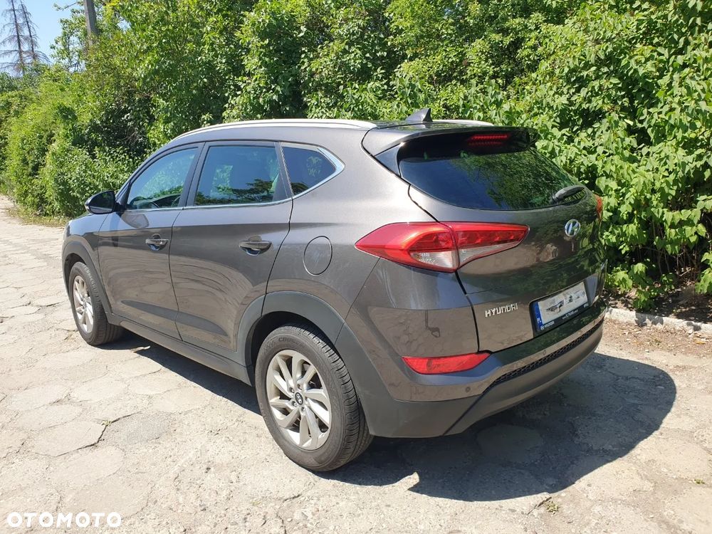 Hyundai Tucson 1.7 CRDI BlueDrive Premium 2WD DCT - 10