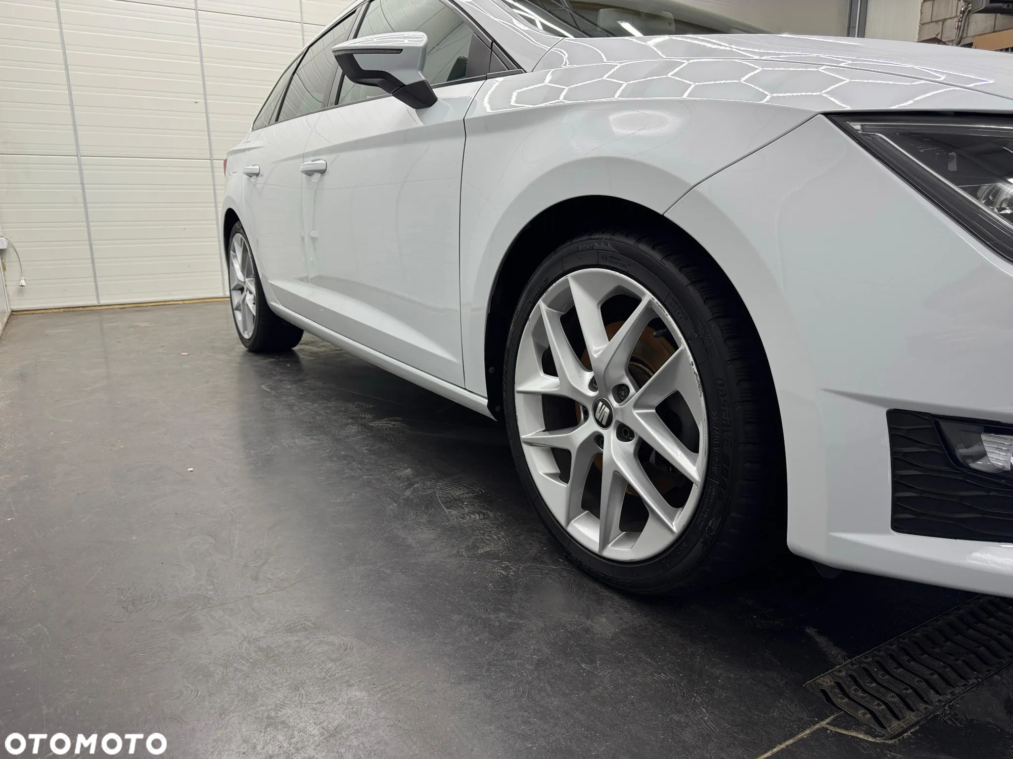 Seat Leon ST 1.8 TSI Start&Stop DSG FR - 6
