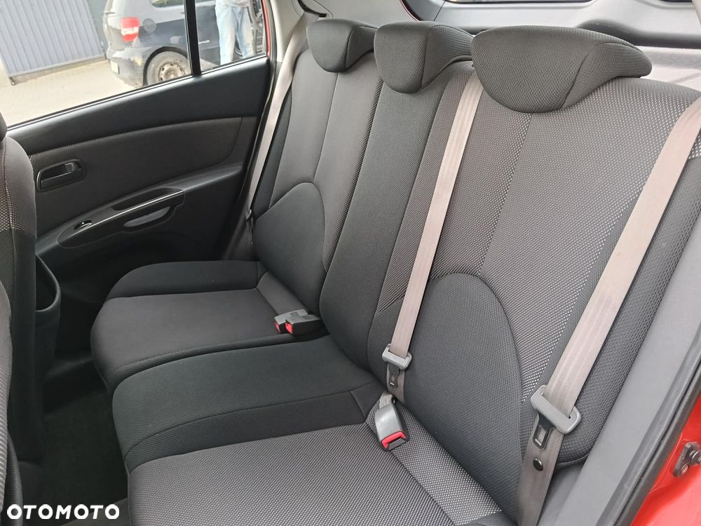 Kia Rio 1.5 CRDi City - 10