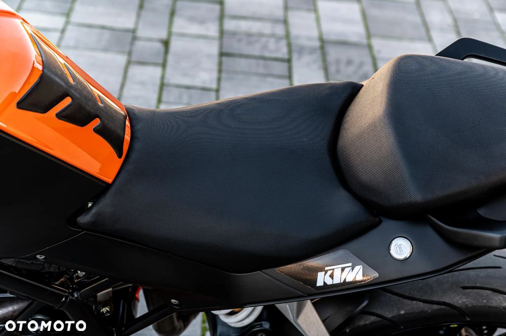 KTM Duke 125 - 20