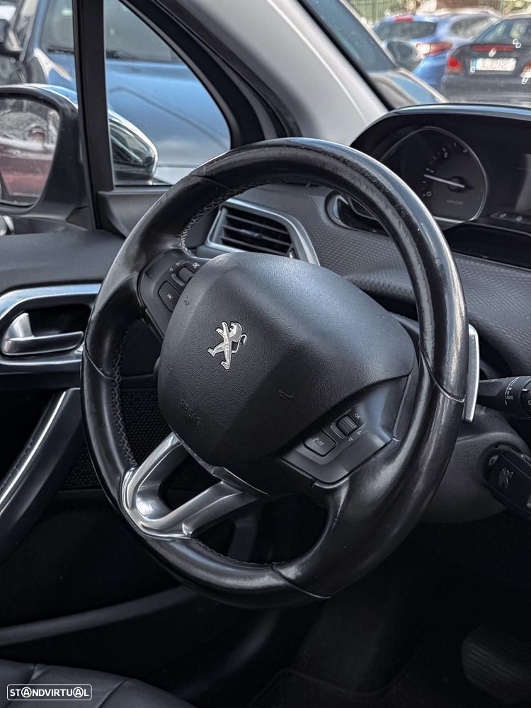 Peugeot 2008 1.6 e-HDi Allure 2-Tronic - 9