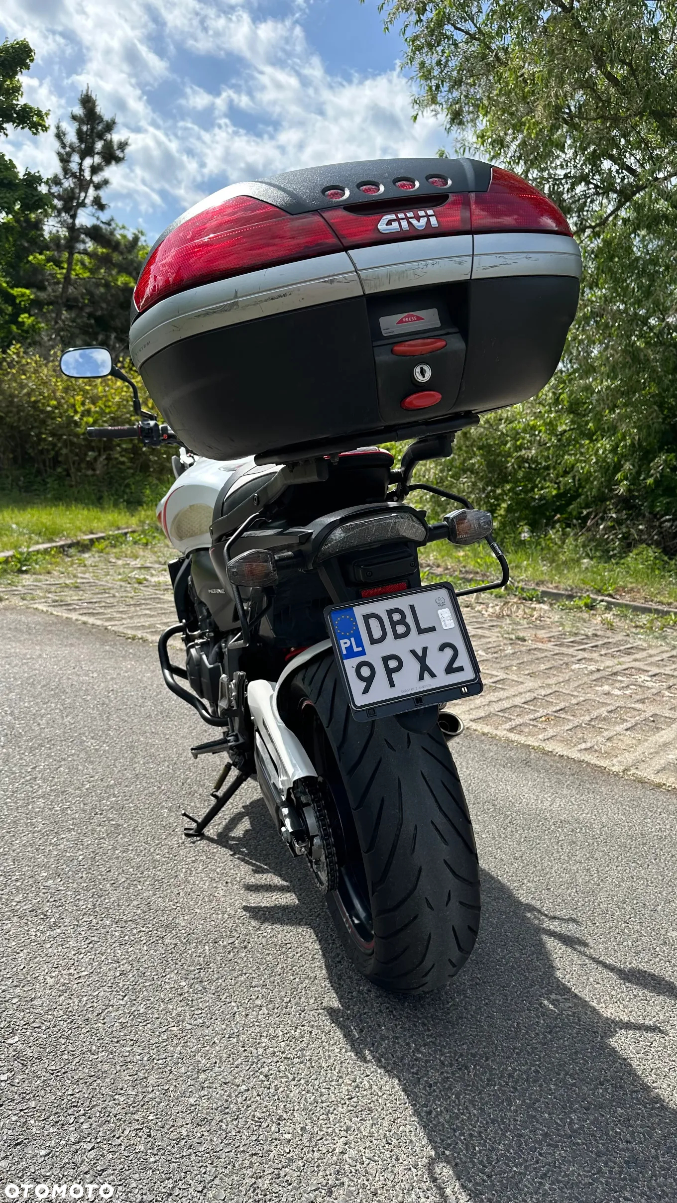 Honda Hornet - 4