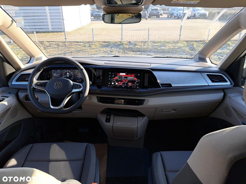 Volkswagen Multivan - 21
