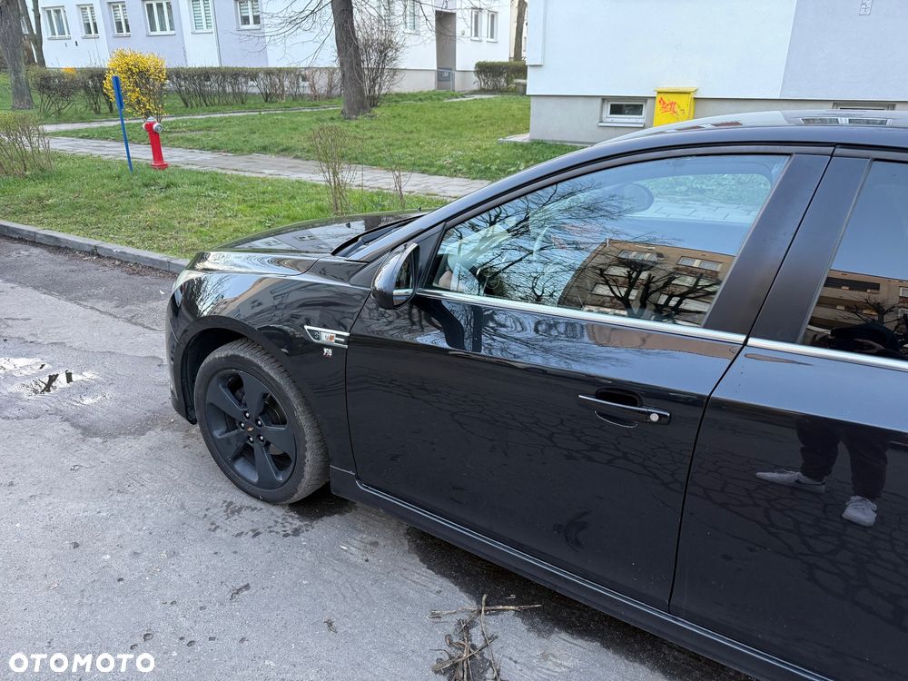 Chevrolet Cruze 1.8 LTZ - 25