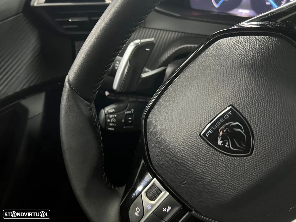 Peugeot 2008 1.2 Hybrid Allure e-DCS6 - 25