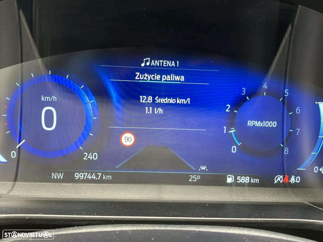 Ford Kuga - 11
