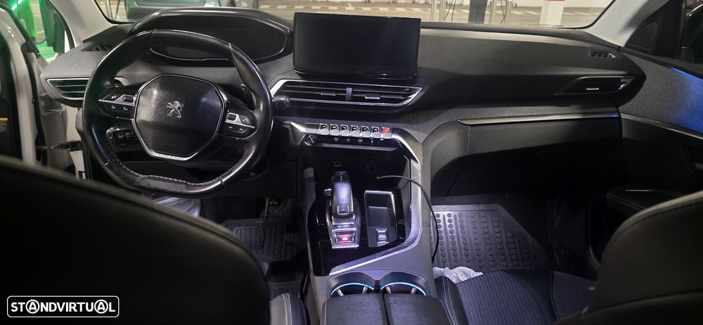 Peugeot 3008 1.2 PureTech Allure Pack EAT8 - 11
