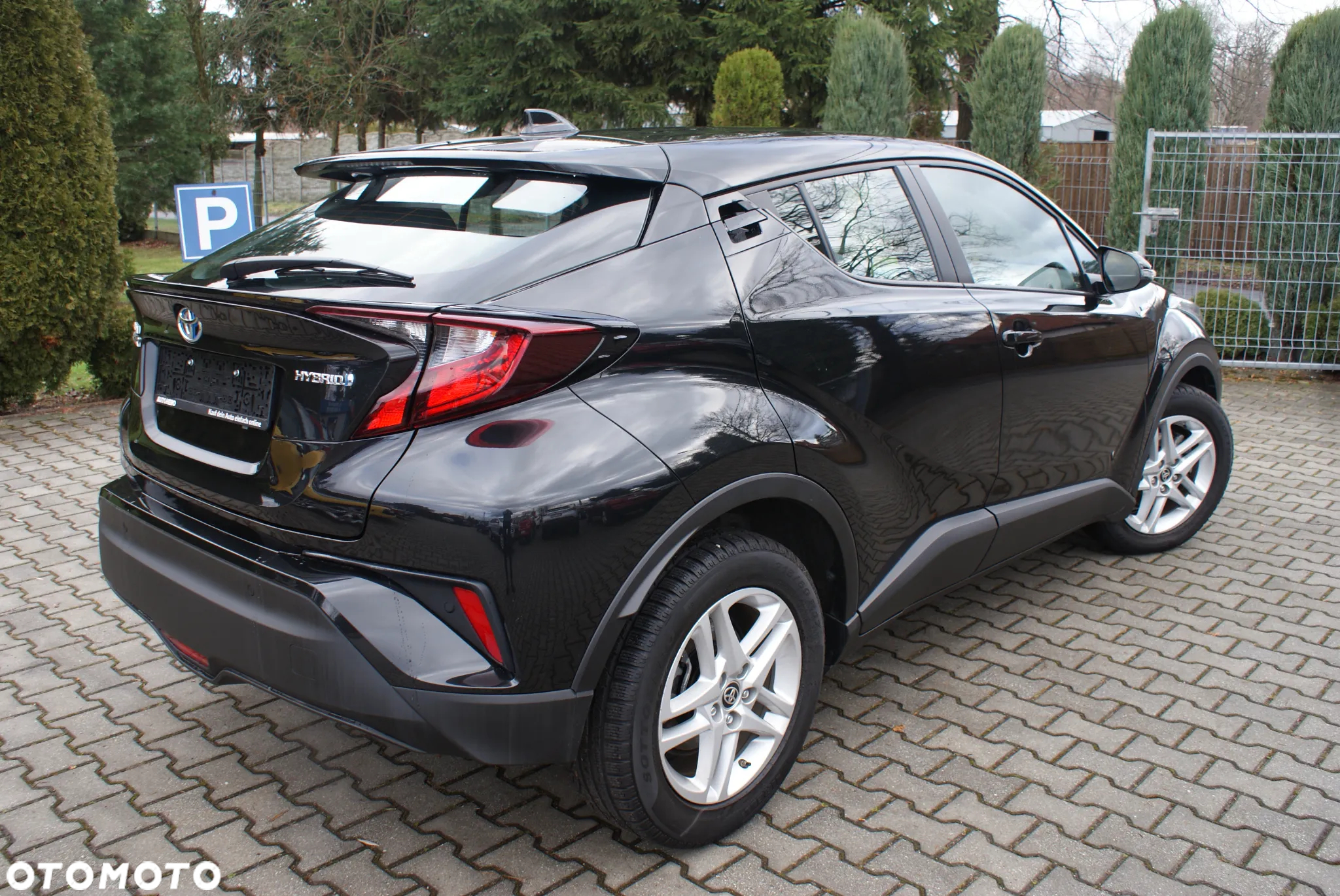 Toyota C-HR - 14