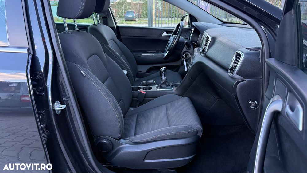 Kia Sportage 1.6 GDI 2WD Black Edition - 17