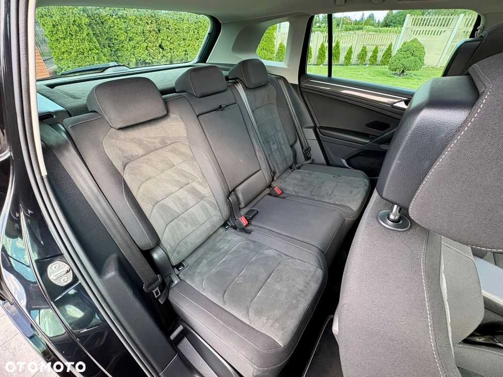 Volkswagen Tiguan 2.0 TDI SCR 4MotION DSG R-Line - 15