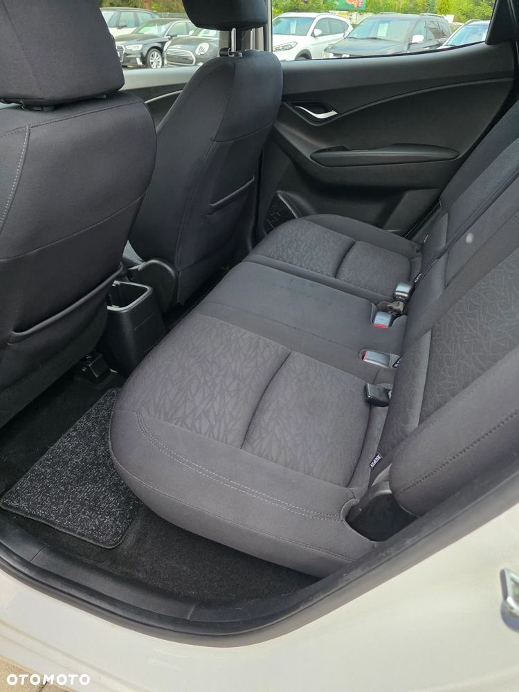 Hyundai ix20 1.4 CRDi blue Trend - 14