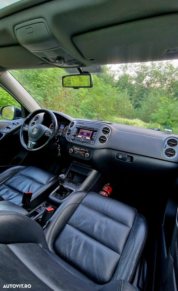 Volkswagen Tiguan 2.0 TDI BMT Sport & Style - 8