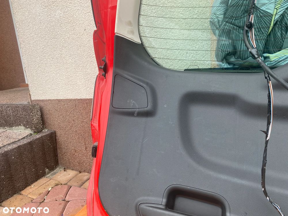 KLAPA FORD FOCUS MK3 ZF - 21