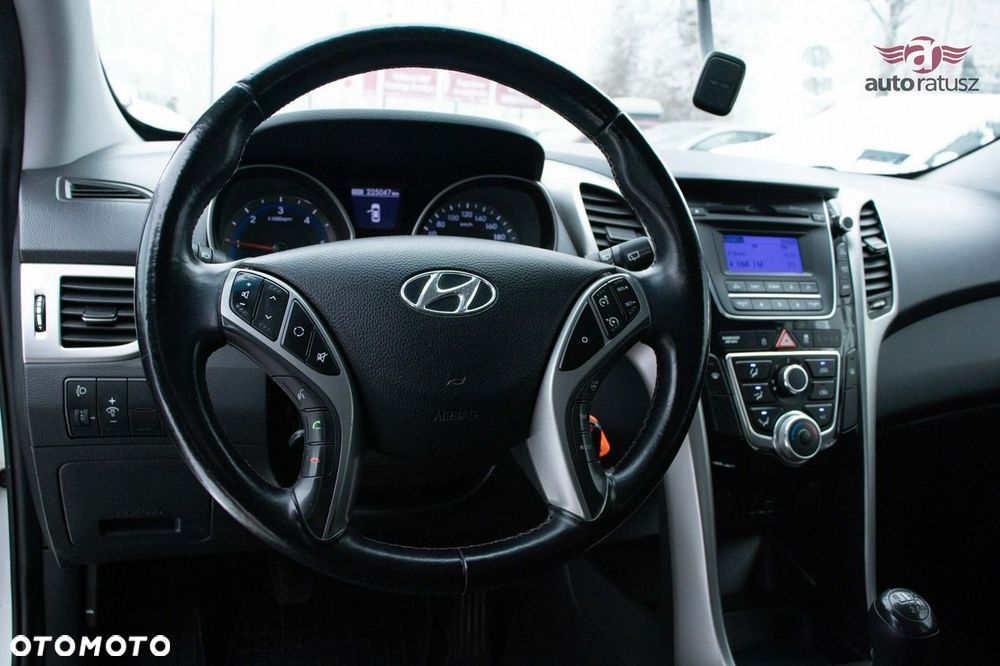 Hyundai i30 - 12