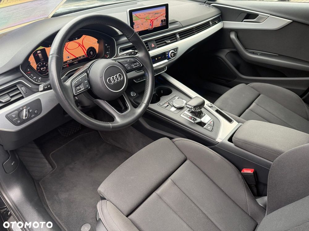 Audi A4 Avant 45 TFSI S tronic - 10