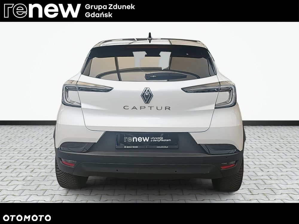 Renault Captur 1.3 TCe mHEV Techno EDC - 8