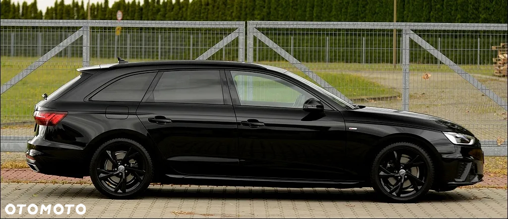 Audi A4 Avant 35 TFSI S tronic S line - 17