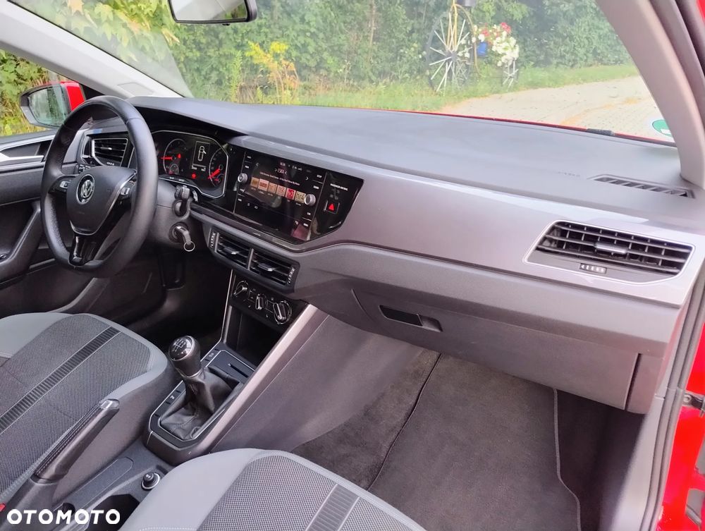 Volkswagen Polo 1.6 TDI SCR Highline - 14