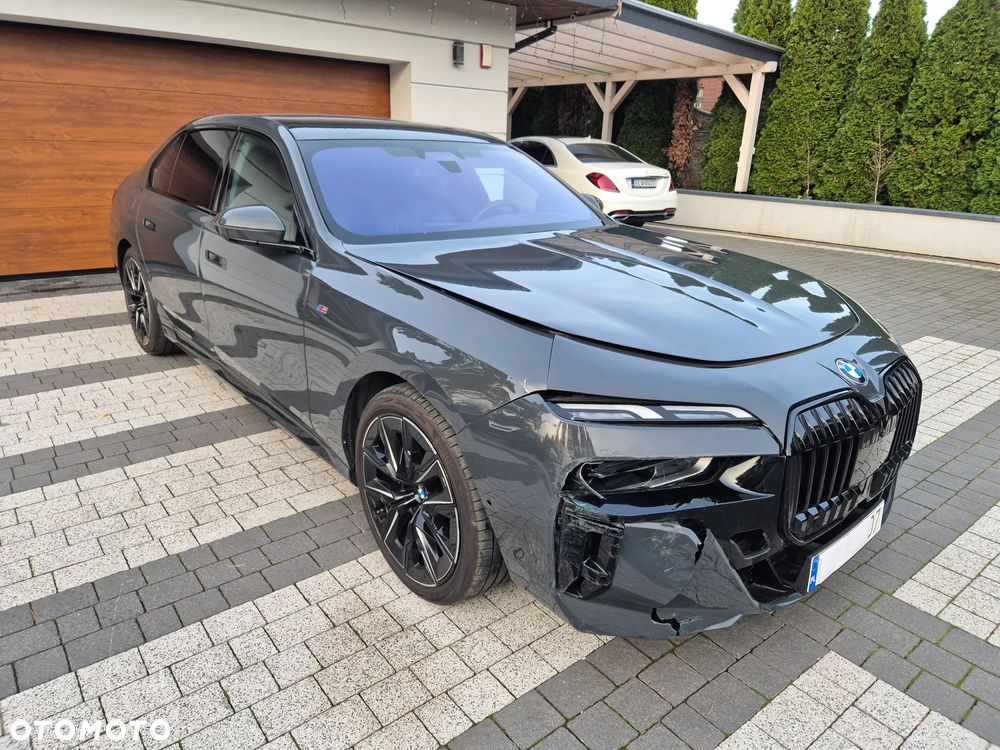 BMW Seria 7 - 9