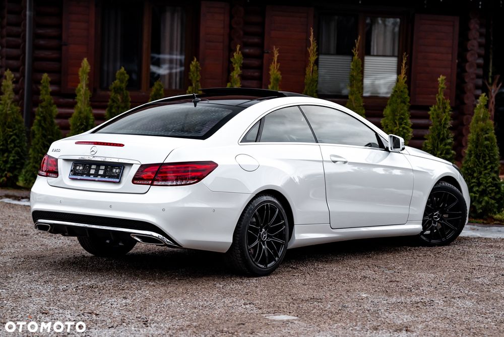 Mercedes-Benz Klasa E 250 7G-TRONIC - 14