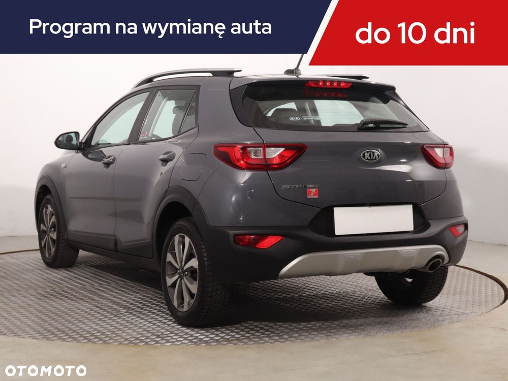 Kia Stonic - 6