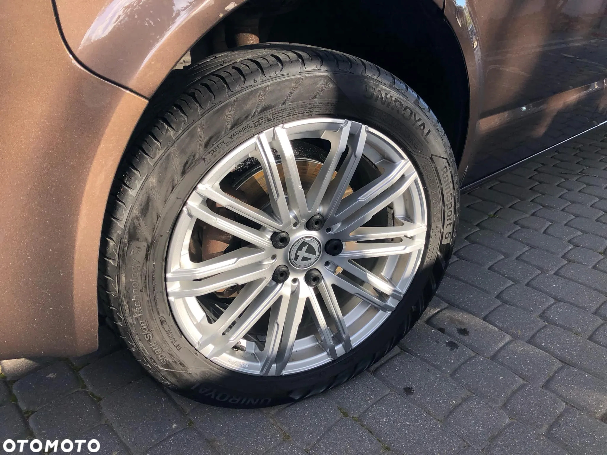 Volkswagen Caravelle TDI L2 Comfortline - 9
